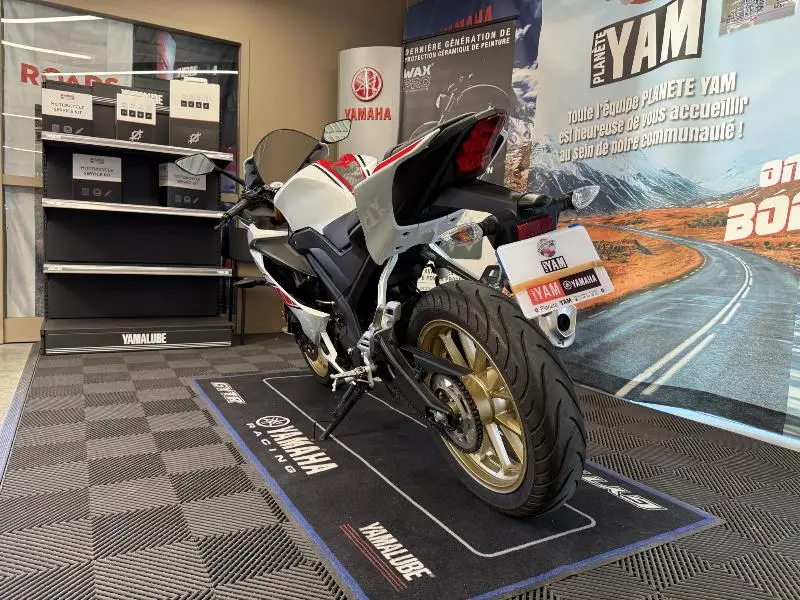 YZF 125 R ABS