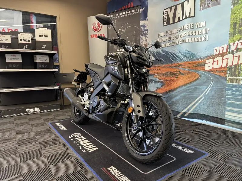 MT125 ABS