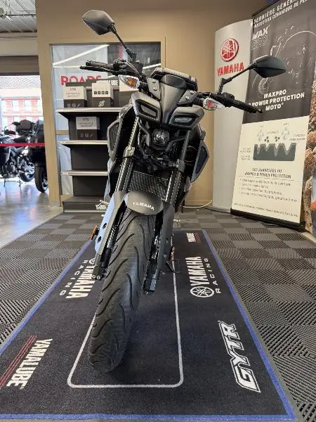 MT125 ABS