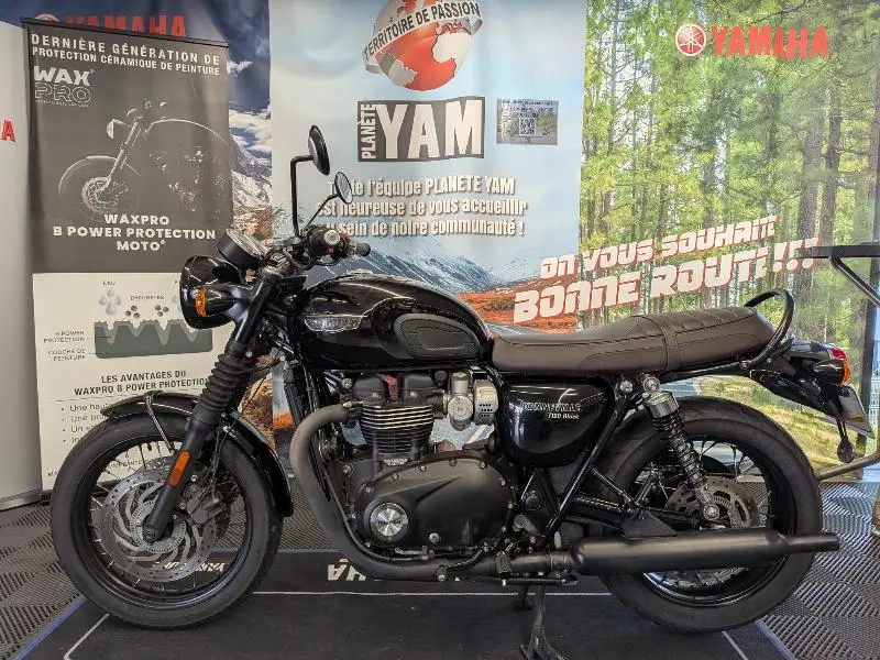 Bonneville T120 Black