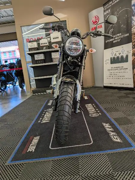 XSR 125 Legacy