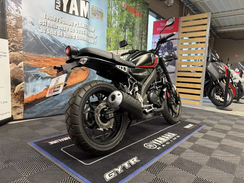 XSR 125