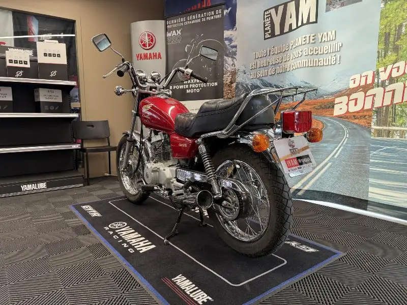CM 125