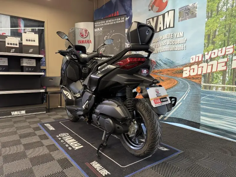 XMAX 125 TECH MAX