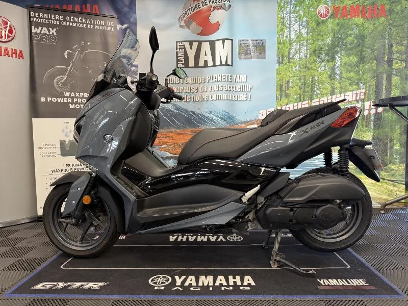 XMAX 125 TECH MAX