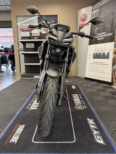 MT125 ABS