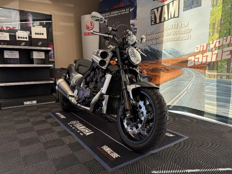 VMAX 1700