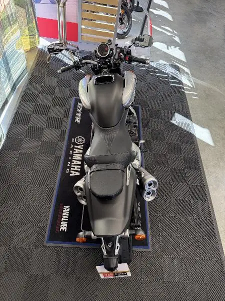 VMAX 1700