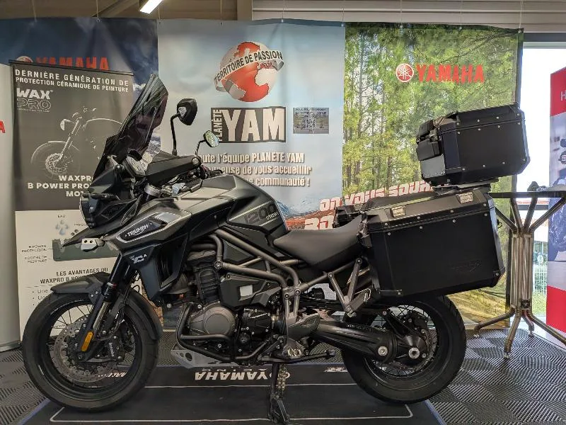 TIGER 1200 EXPLORER XCA 