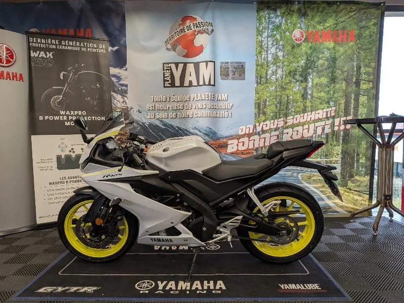 YZF 125 R ABS