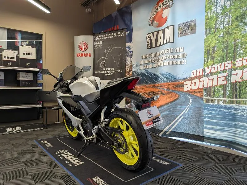 YZF 125 R ABS