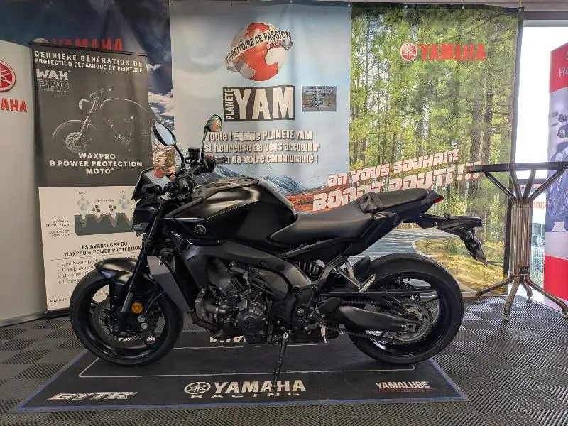 MT09  YAMT