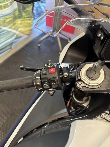 S 1000 RR