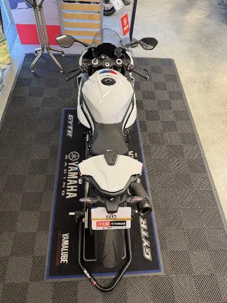 S 1000 RR