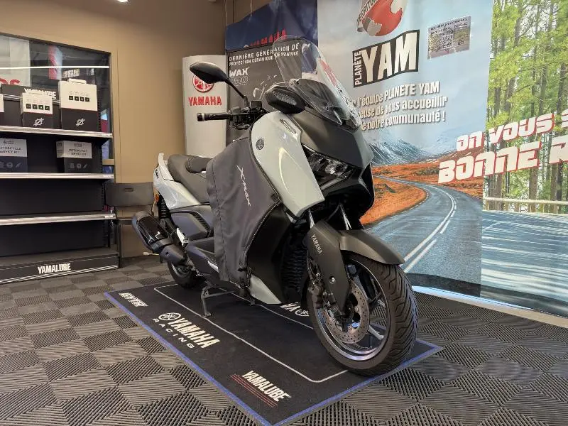 XMAX 300 TECH MAX 