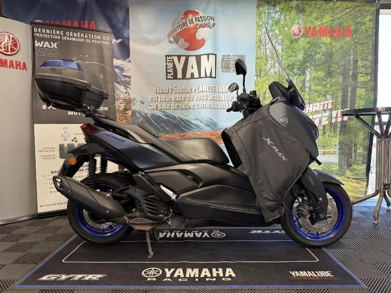XMAX 125