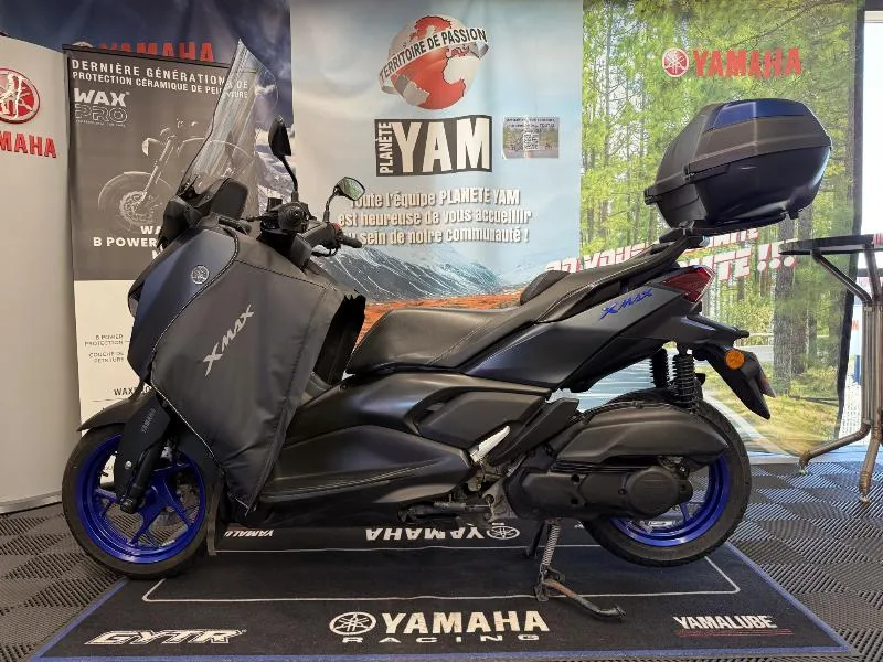 XMAX 125