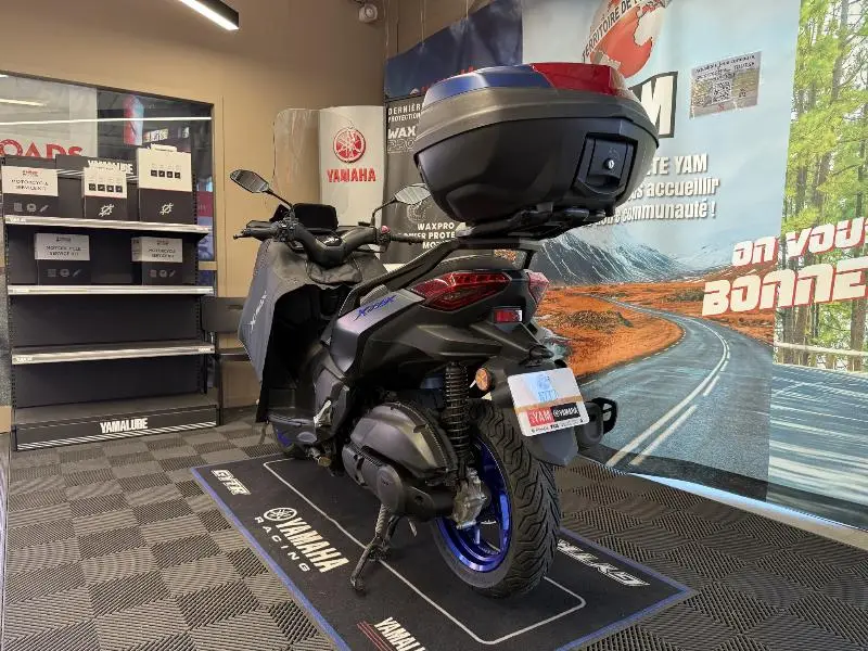 XMAX 125