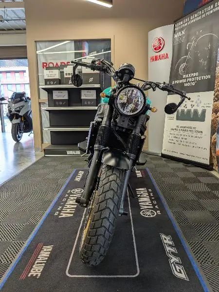 XSR 700 XTRIBUTE