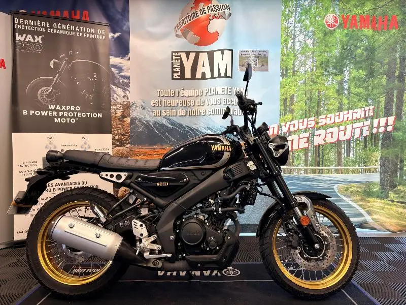 XSR 125 Legacy