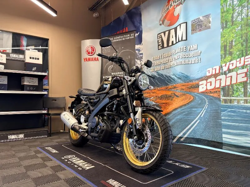 XSR 125 Legacy