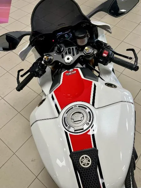 YZF 1000 R1 60TH