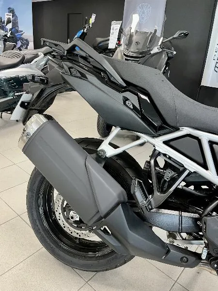VSTROM 800SE