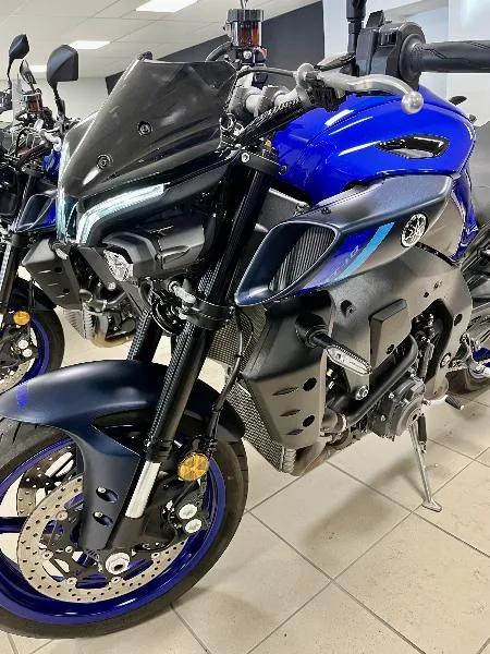 MT10