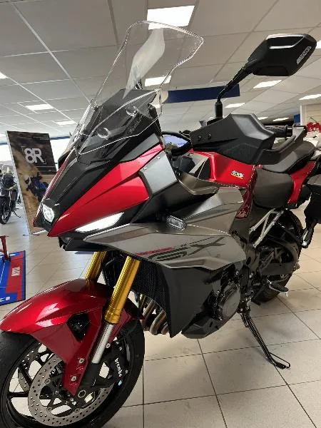 GSXS 1000 GX