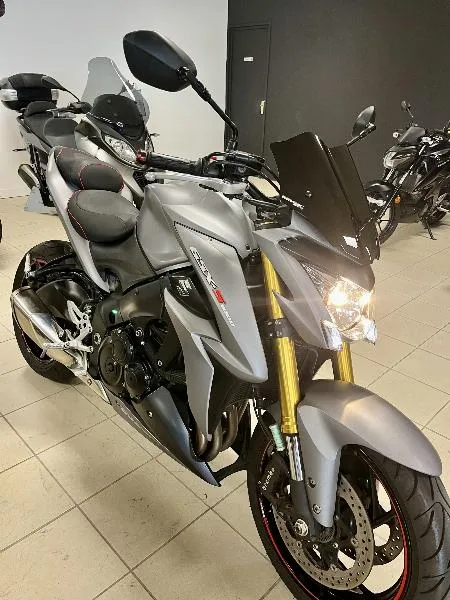 GSXS 1000
