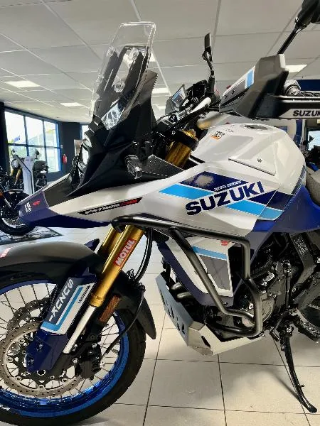 DL VSTROM 800DE