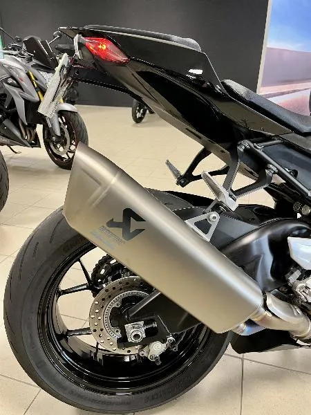 CBR 1000 R