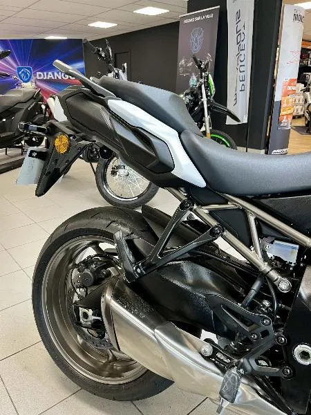 GSXS 1000 GT