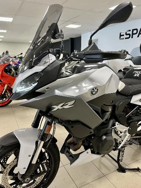 F 900 XR