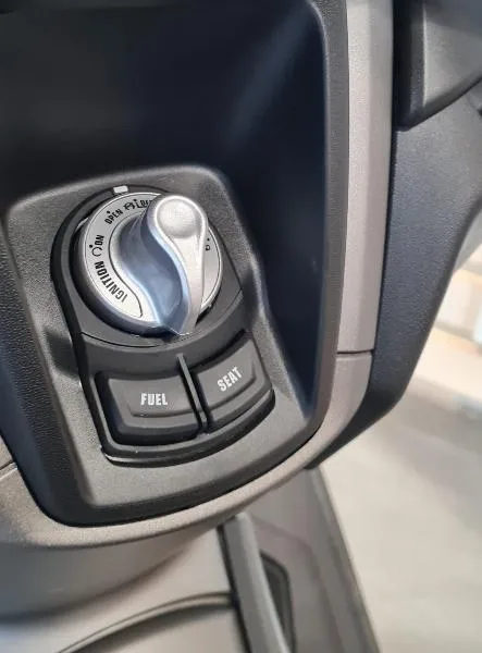NMAX 125 TECH MAX