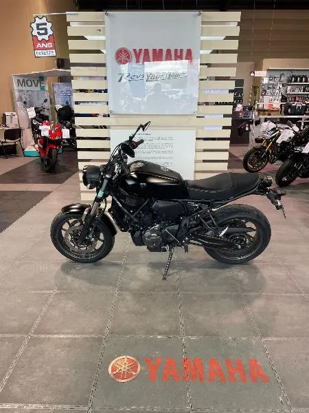 XSR 700 ABS