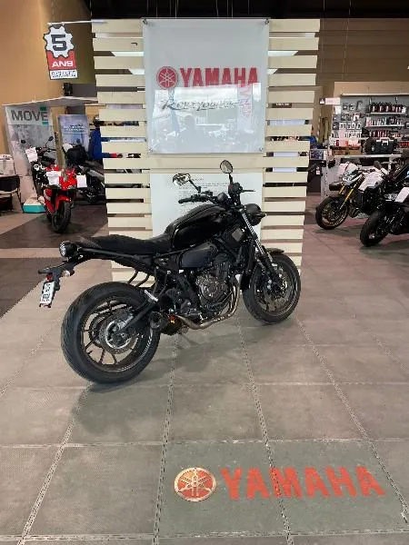 XSR 700 ABS