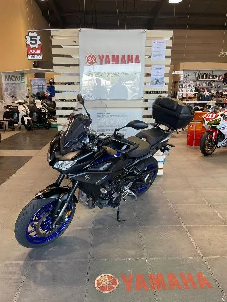 TRACER 900