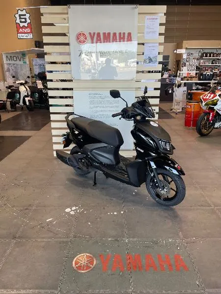RayZR 125