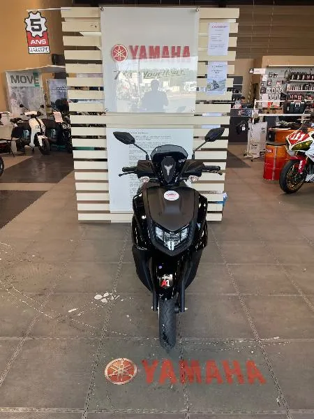 RayZR 125