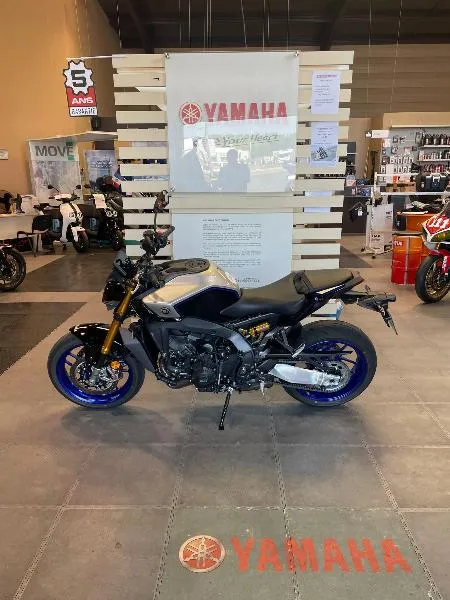 MT09 SP