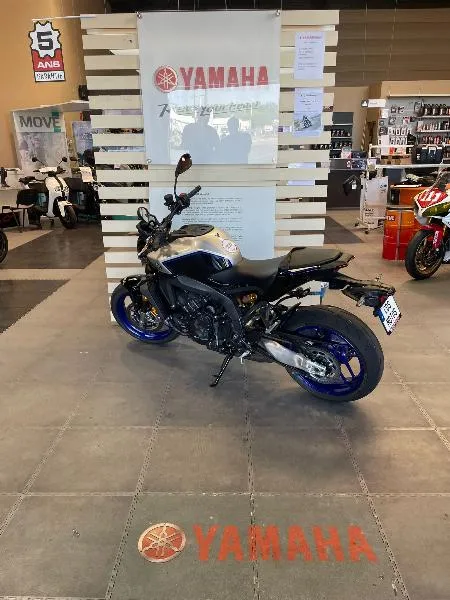 MT09 SP