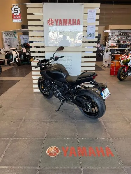 MT07 