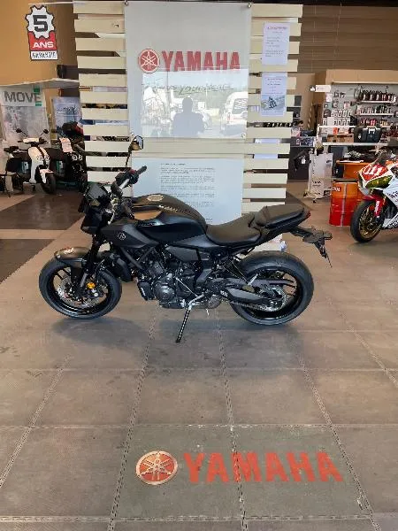 MT07 