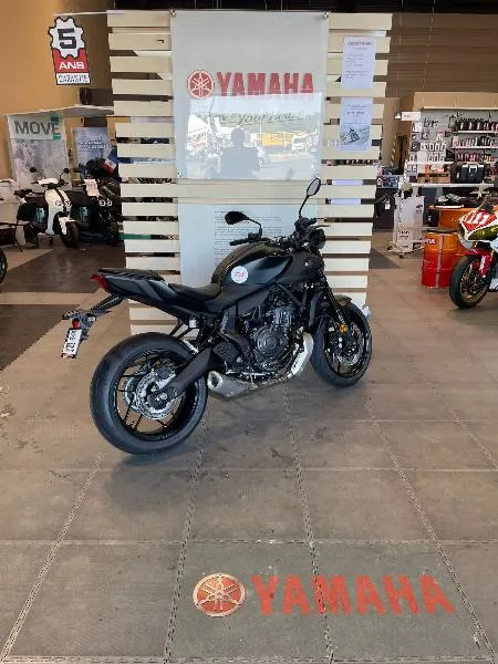 MT07 