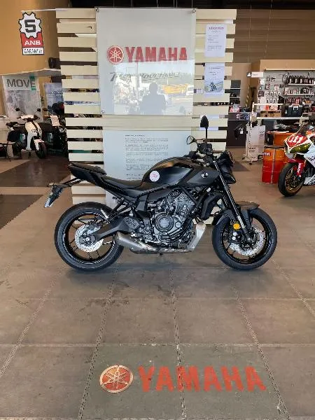 MT07 