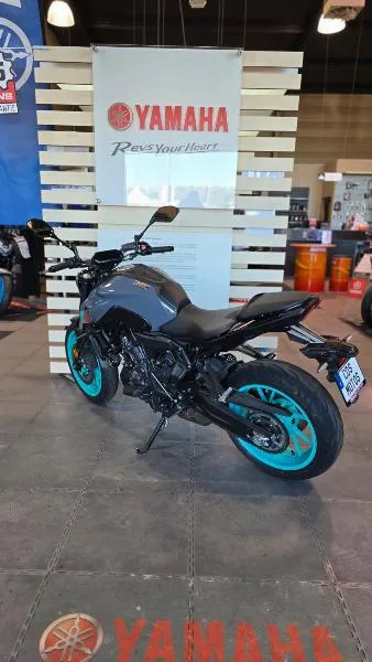 MT07