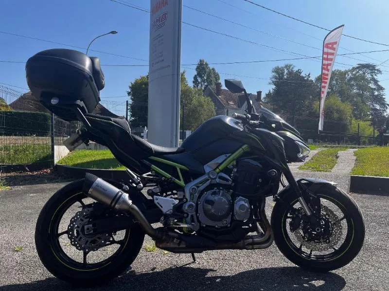 Z 900