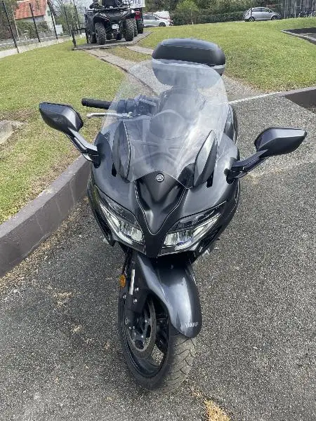FJR 1300 AE