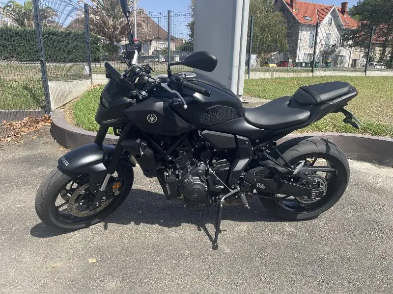 MT07 